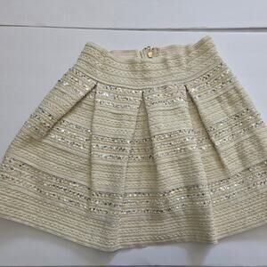 Ginger G beige skirt size S with half zipper in back